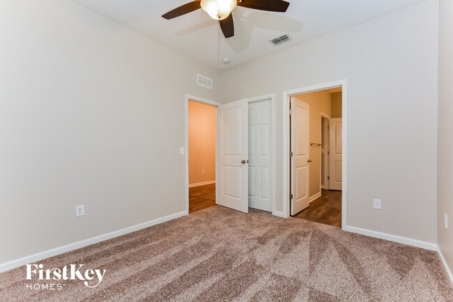 Building Photo - 876 Orchid Grove Blvd