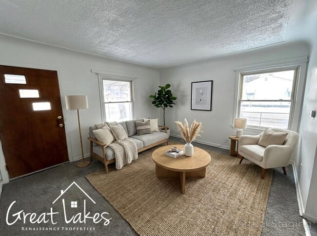 Building Photo - Lovely 3 Bedroom 1 Bathroom now available for rent