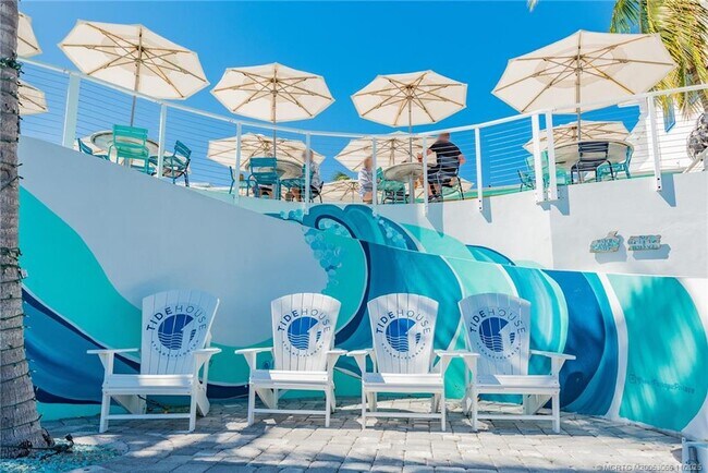 Building Photo - 715 NW Flagler Ave