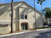 Building Photo - Large Sunridge Palms townhome across from USF!