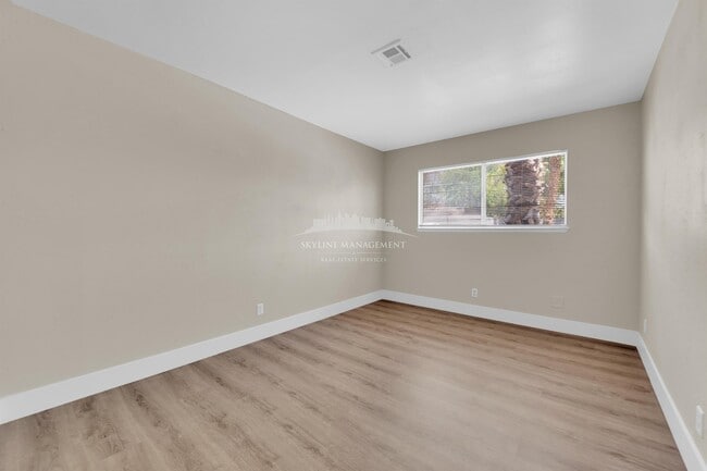 Building Photo - 6762 Carrera Dr