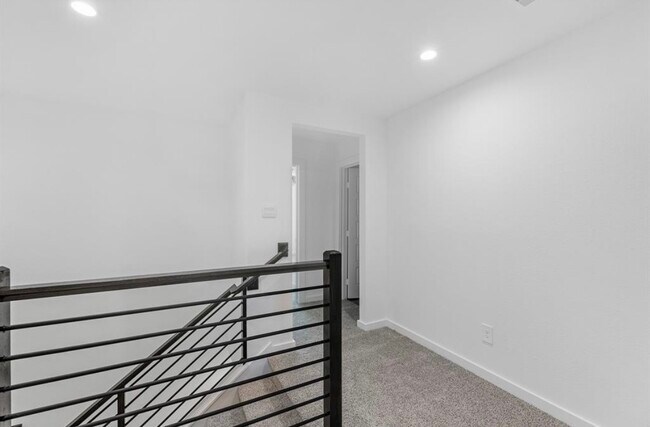 Building Photo - 13436 Sombrero Cay Dr