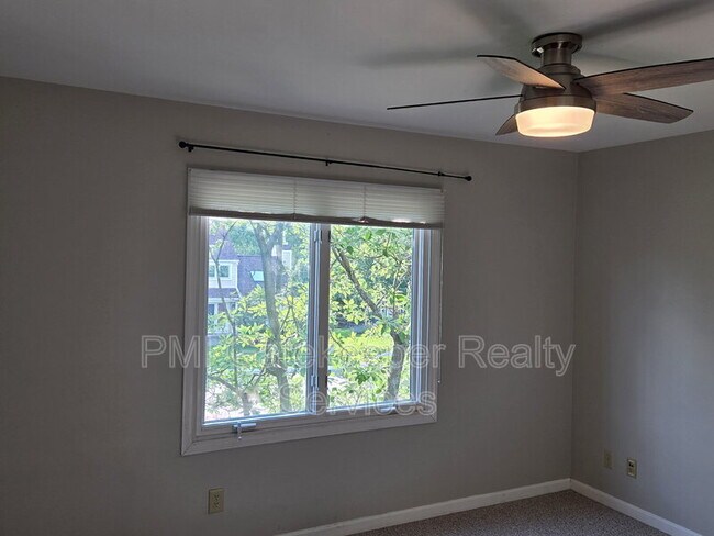 Building Photo - 9834 Chimney Sweep Ln