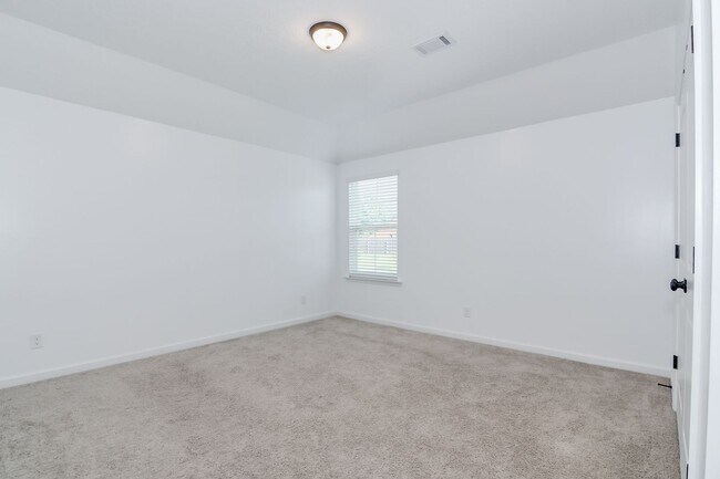 Building Photo - Minutes from Fort Gordon