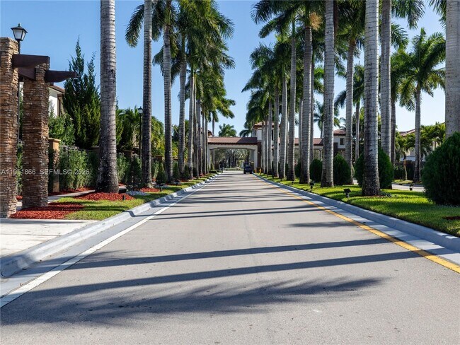 Building Photo - 9895 NW 87th Terrace