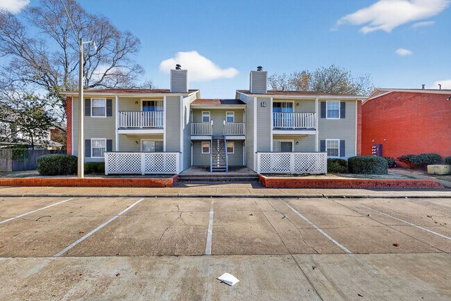 Building Photo - 50 Northtown Dr