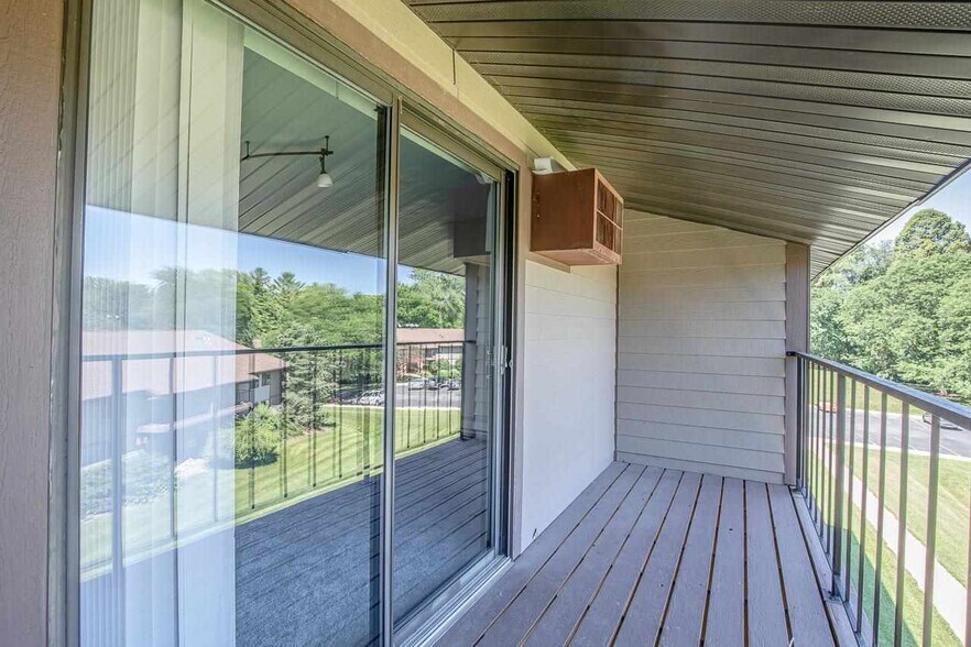 Building Photo - 5331 Brody Dr