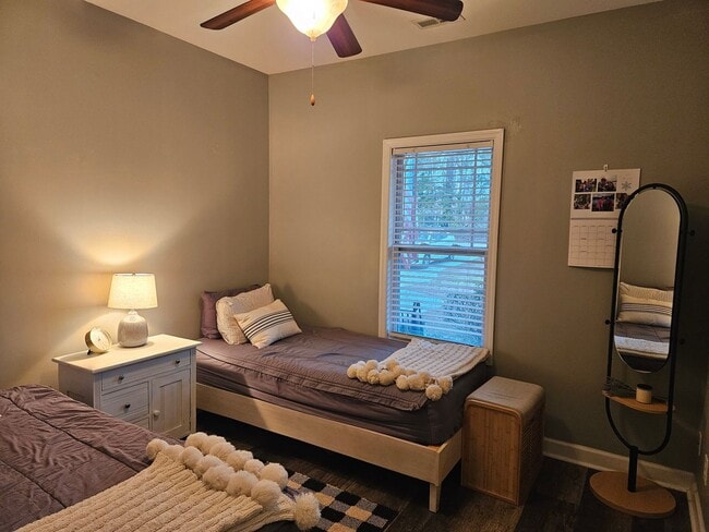 Building Photo - 3 Bedroom 2 Bath unfurnished home located in Sneads Ferry
