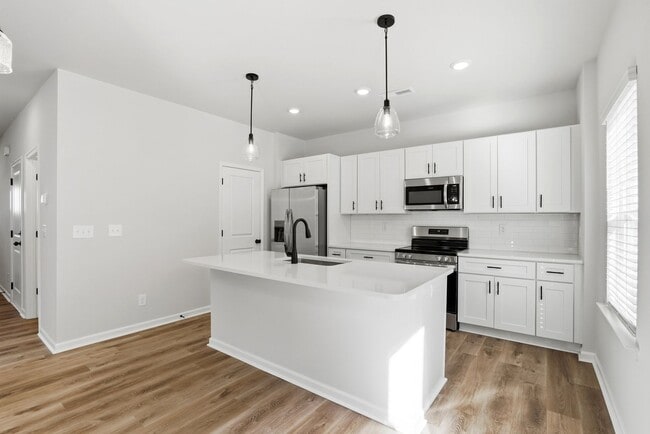 Building Photo - Brand New 4BR Home in The Pines at Paw Creek – Modern Design