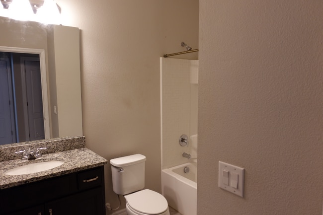 Building Photo - 954 Hilltop Park Ct