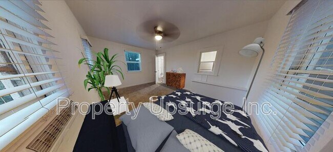 Building Photo - 648 Reeds Ave