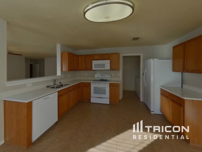 Building Photo - 1733 Sierra Meadow Ln