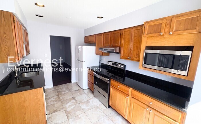 Building Photo - 2864 Lester Lee Ct