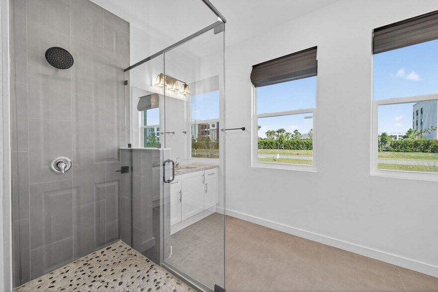 Building Photo - Beautiful Dream Home in Cape Coral! 4 Bedrooms, 3 Bathrooms!!! MOVE IN SPECIAL ONE MONTH FREE!