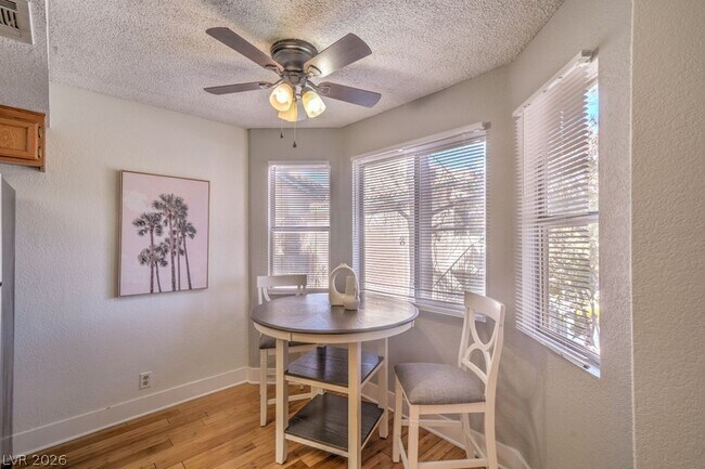 Building Photo - 7961 Lions Rock Way