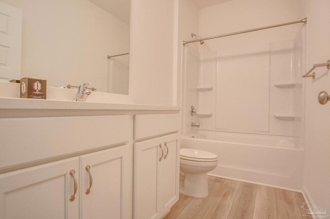 Building Photo - 6625 Sun Tree Cir