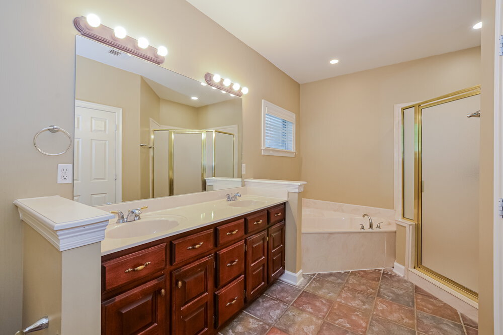 Building Photo - 2722 Nelle Ln