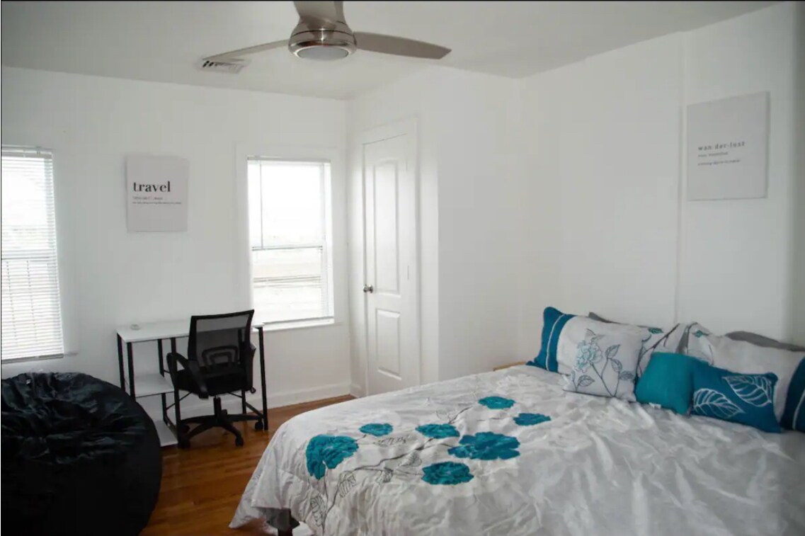 unit 4 - 240 South Ave