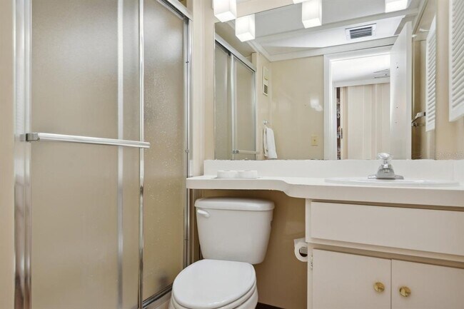 Building Photo - 450 S Gulfview Blvd