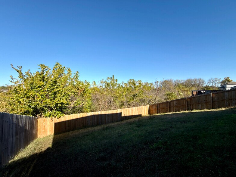 Building Photo - 530 Woodcreek Lp