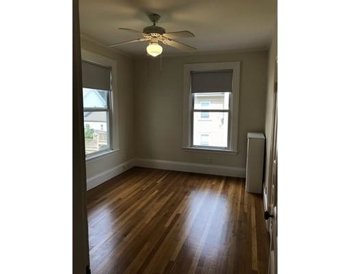 Building Photo - 452 Highland Ave