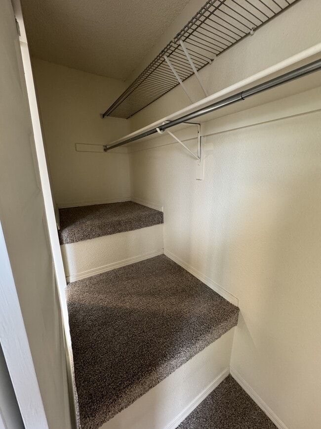 Building Photo - 2603 E Nichols Cir