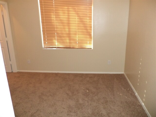 Building Photo - 4508 W Donner Dr