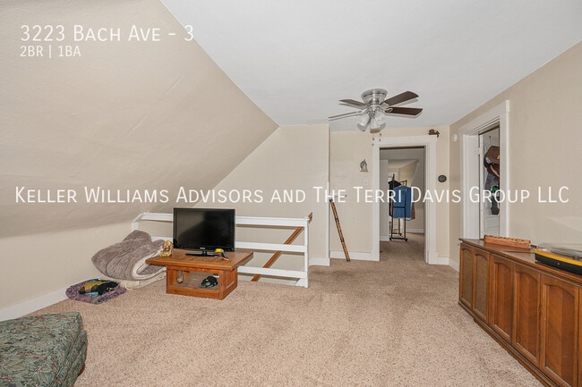 Building Photo - 3223 Bach Ave