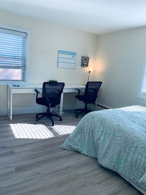 Building Photo - 153 Commercial St