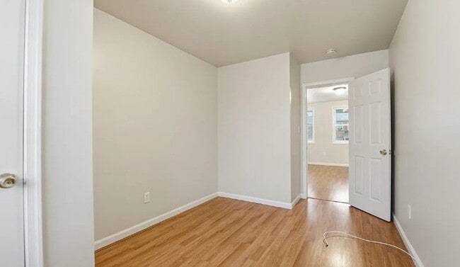 Building Photo - 1310 N Ellwood Ave