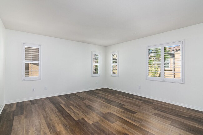 Building Photo - 3558 Summit Trail Ct