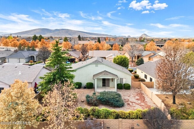 Building Photo - 6760 E Sandhurst Dr