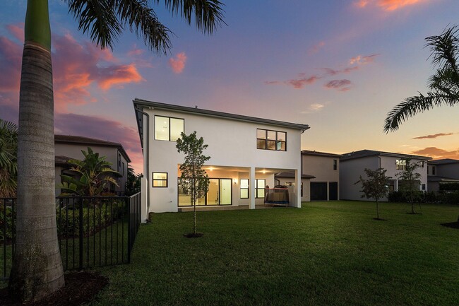 Building Photo - 8561 Crystal Downs Ave