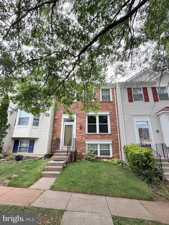 Building Photo - 3758 Mazewood Ln