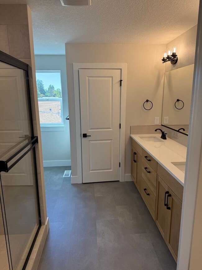 Building Photo - NEW CONSTRUCTION! BRAND NEW EVERYTHING! BE...