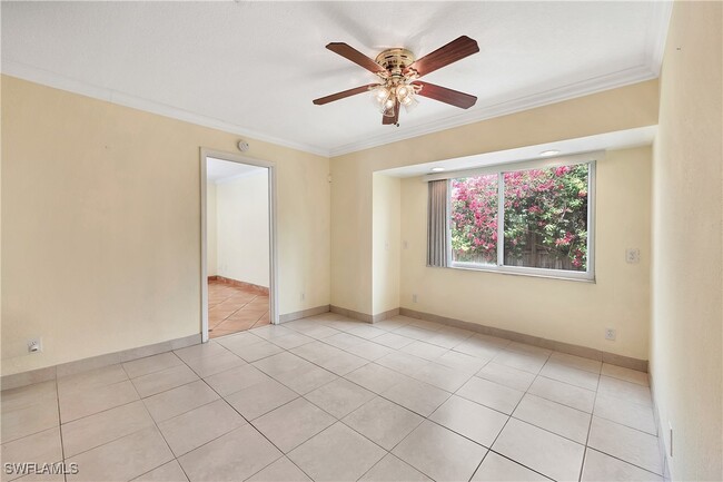 Building Photo - 639 Pompano Dr