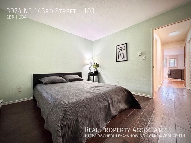 Building Photo - 3024 NE 143rd St