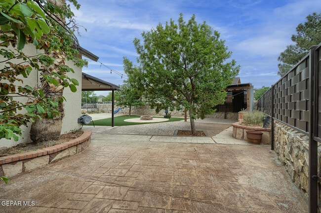 Building Photo - 12272 Tierra Pez Way