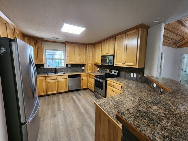 Building Photo - 1906 Alcoa Blvd