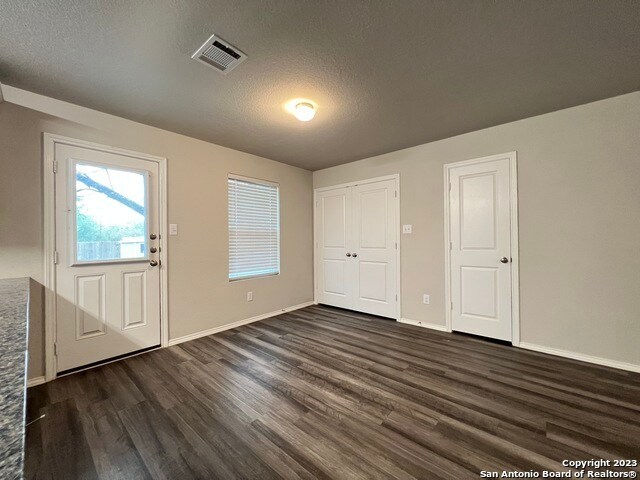 Building Photo - 5926 Gael Elm