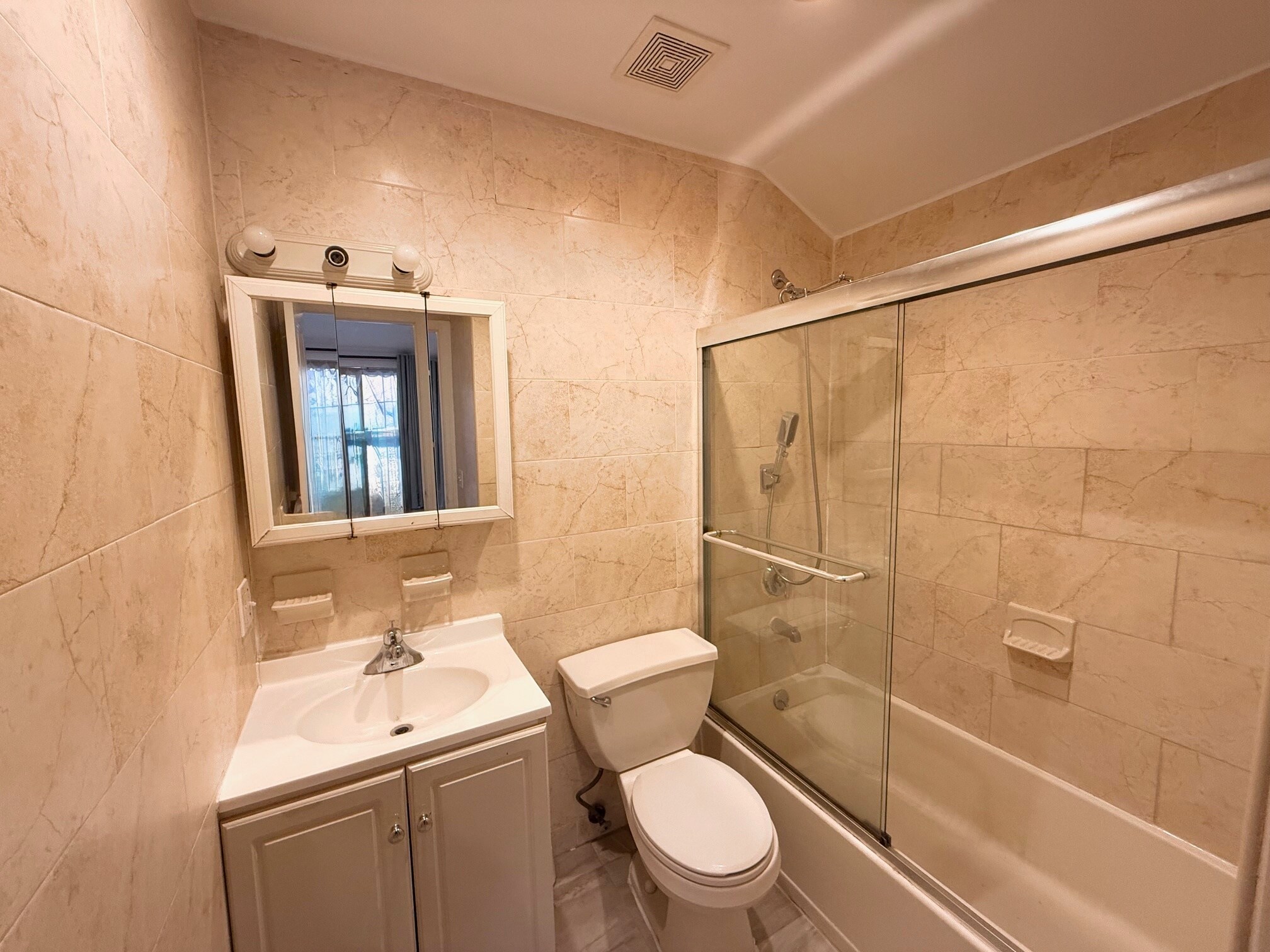 Building Photo - 8814 70th Rd