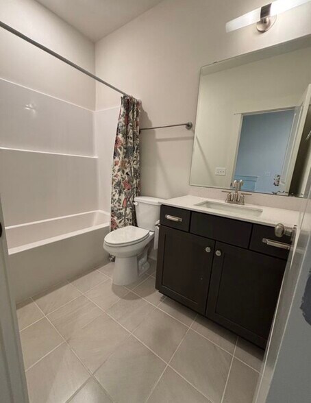 Building Photo - 1007 Tidal Ln