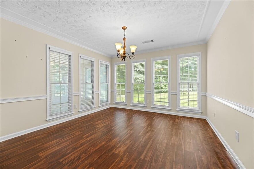Building Photo - 2902 Bridle Creek Dr SW