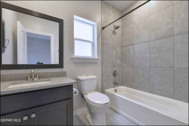 Building Photo - 12868 Star Gaze Ave