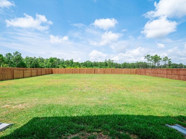 Building Photo - 909 Needlerush Rd