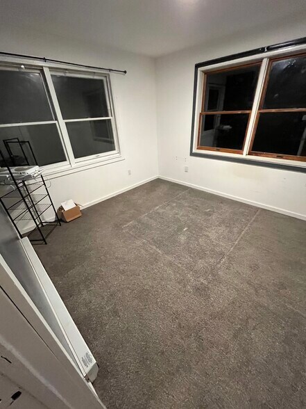 Building Photo - 2 Water Tower Rd