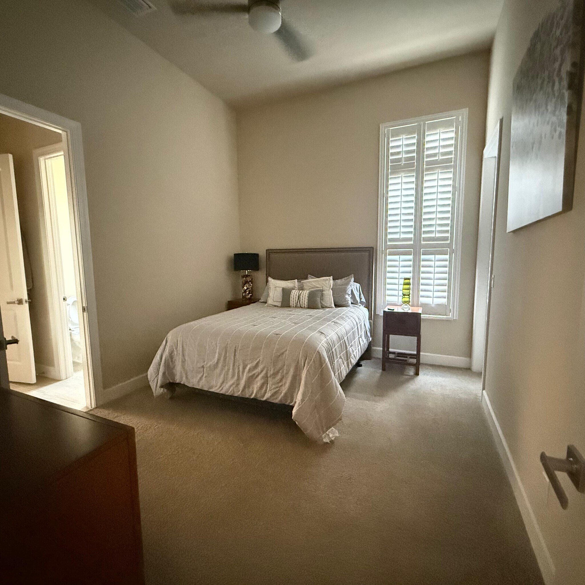 Building Photo - 1 Lionspaw VII Nobles