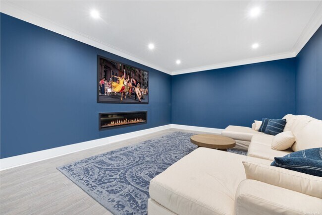 Building Photo - 23 Bayview Rd