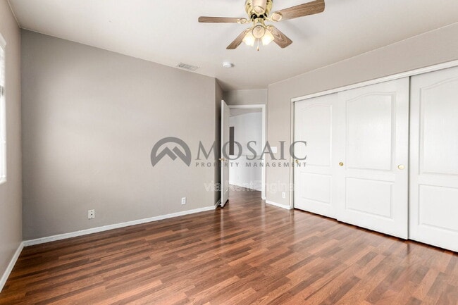 Building Photo - 3761 S Waterfront Dr