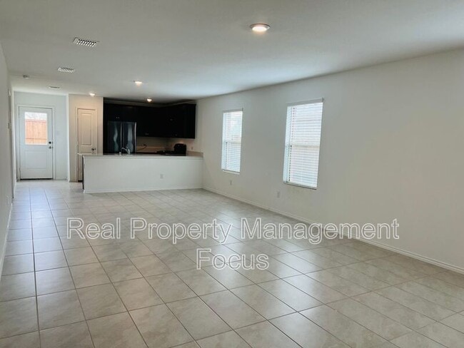 Building Photo - 3401 Harper St